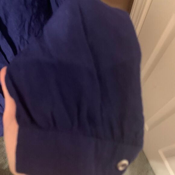 Banana Republic Blouse  - Picture 11 of 16